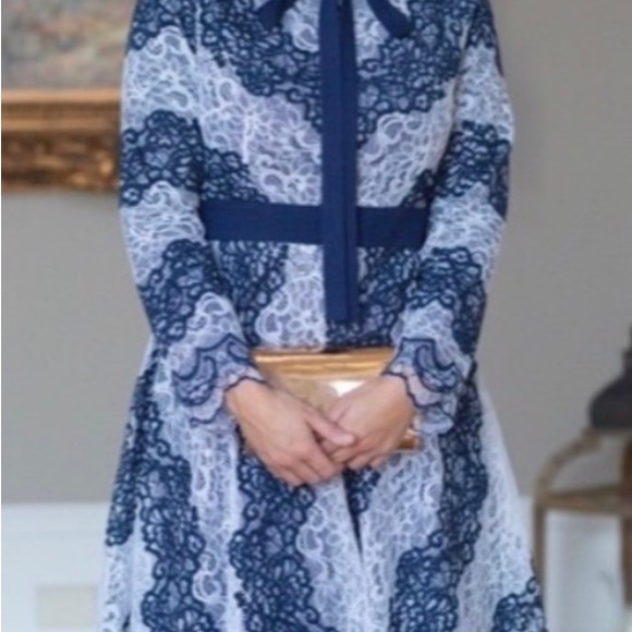 Dainty Jewell’s Valencia dress - Picture 8 of 10